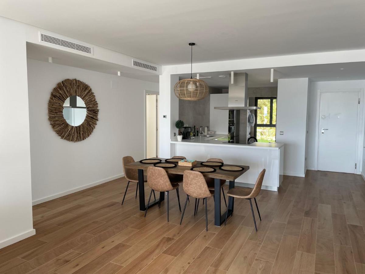 Modern 2 Beds Apartment In Alcaidesa Eksteriør bilde