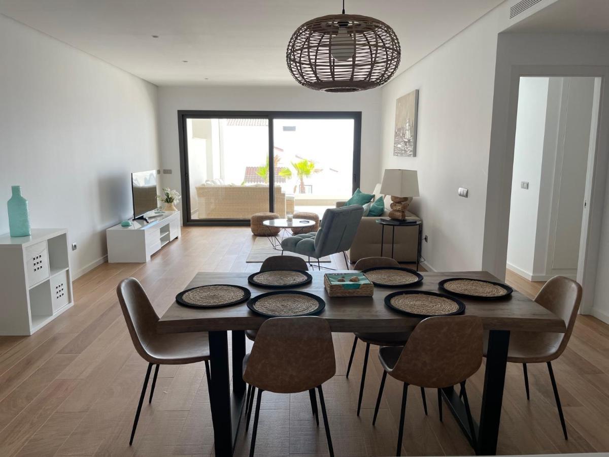 Modern 2 Beds Apartment In Alcaidesa Eksteriør bilde