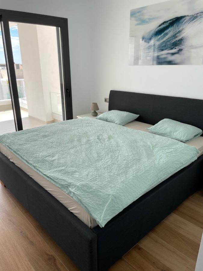 Modern 2 Beds Apartment In Alcaidesa Eksteriør bilde